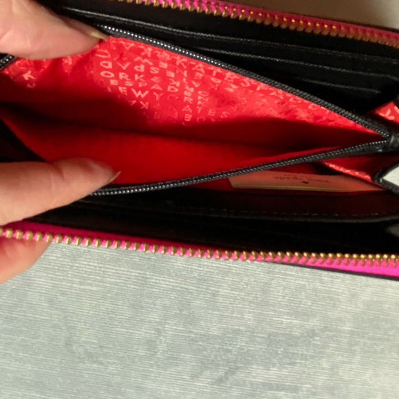 Kate Spade long bright stripe zip around wallet, EUC 8”x4”x1”, much storage - Picture 12 of 17